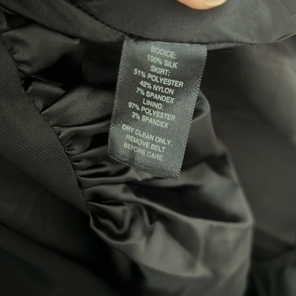 Stunning White House Black Market cocktail dress - Picture 8 of 8